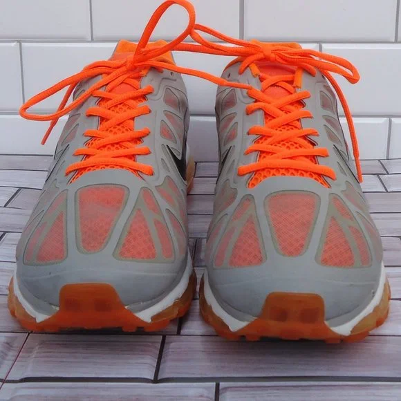 SIZE 14. NIKE AIR MAX 2011 RUNNING SNEAKERS